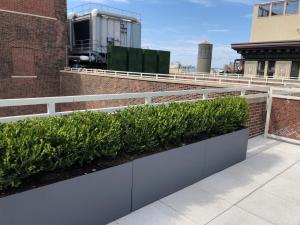 395 Hudson Fiberglass Rooftop Planters